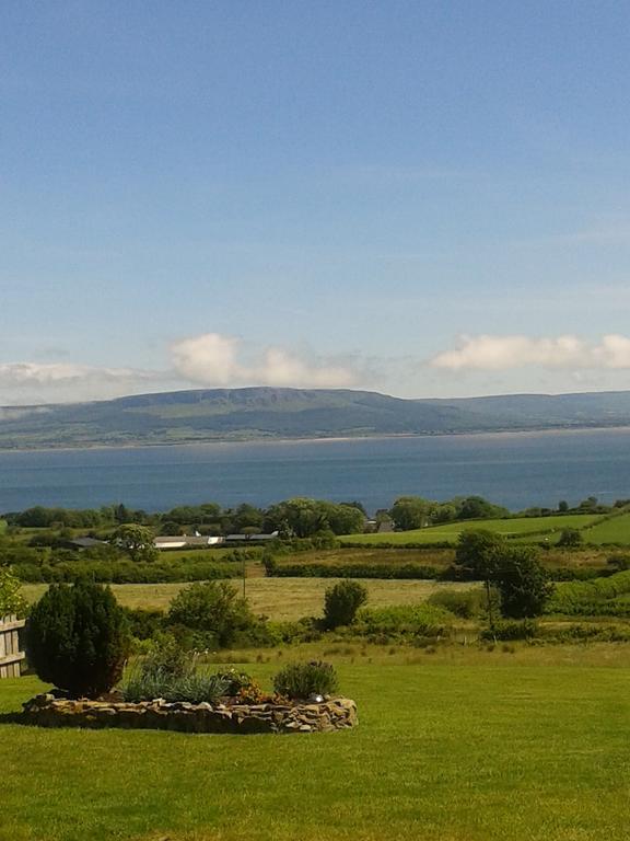 Inishowen Lodge B&B Moville Exterior photo